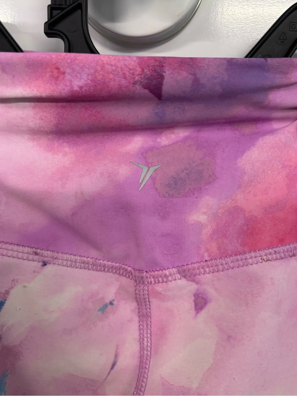 Old Navy Active Girls Powersoft Leggings Size Large 10-12 Pink Purple Watercolor